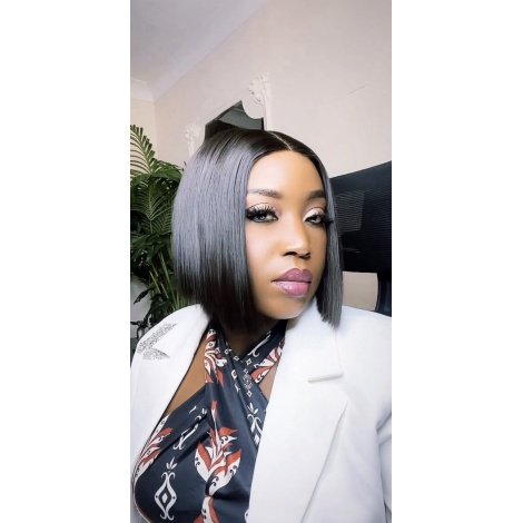 Sleek UNIT.                                               2x6 deep part Super double drawn Vietnamese Bone Straight Lush, silky and soft 10”